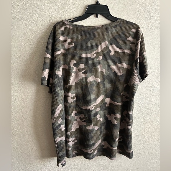 🆕Loralette Camouflage Short Sleeve Waffle Tee 4X🆕 - Picture 4 of 14